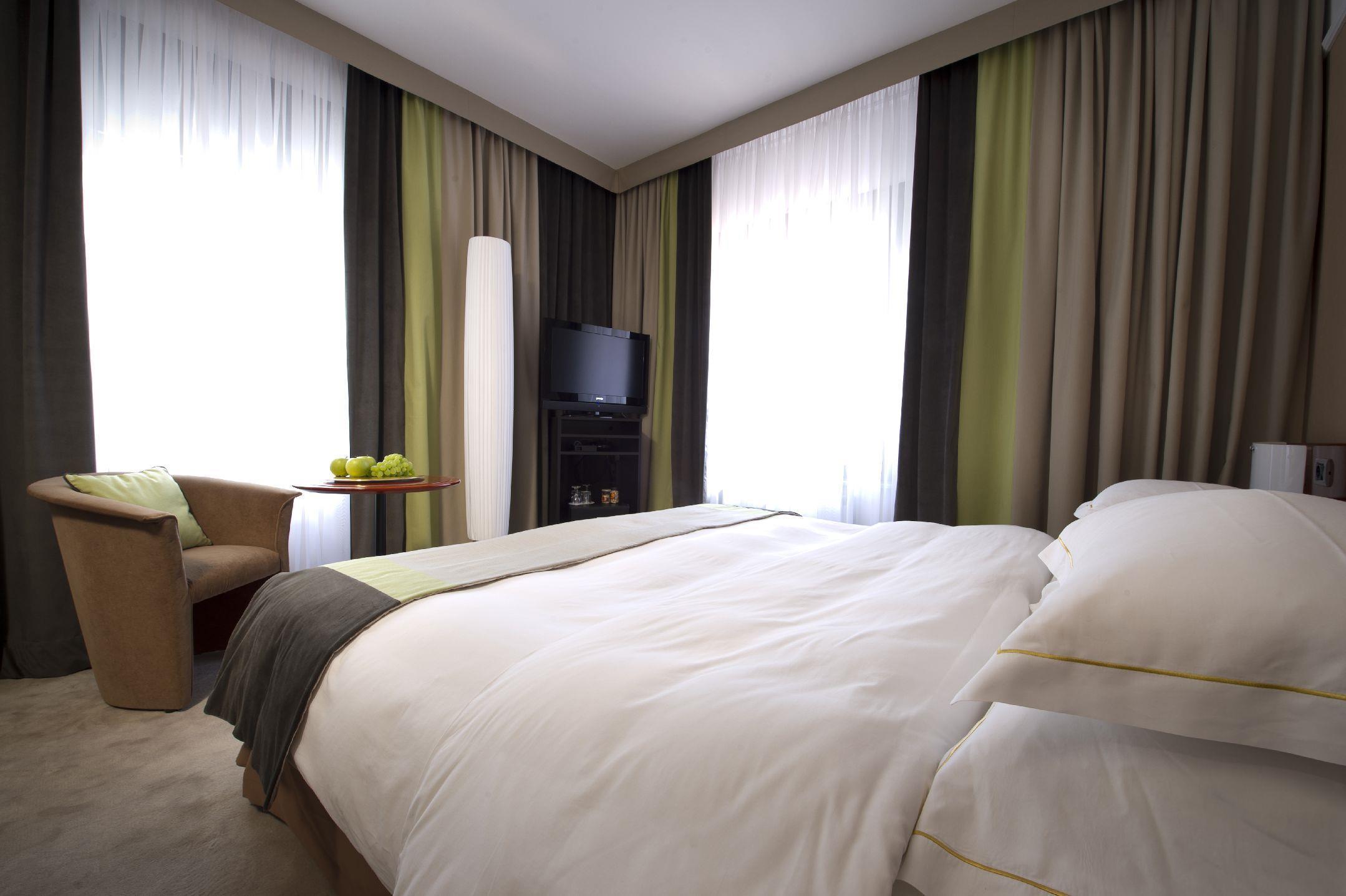 เบสต์ เวสเทิร์น พรีเมียร์ โฮเทล สลอน  Hotel ลูบลิยานา ภายนอก รูปภาพ